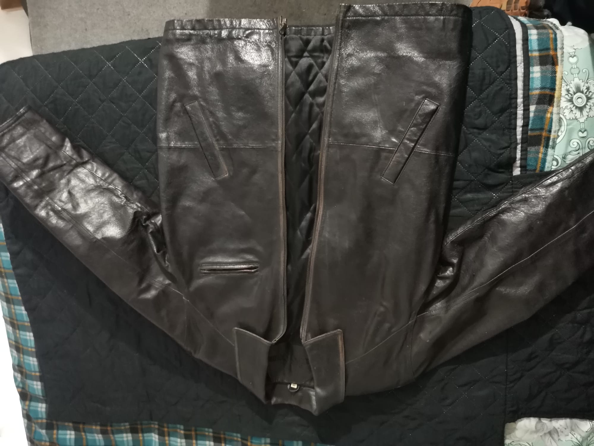 Campera De Cuero Genuino Leather Sound Negra Cazadora Talle 38 - Imagen 2