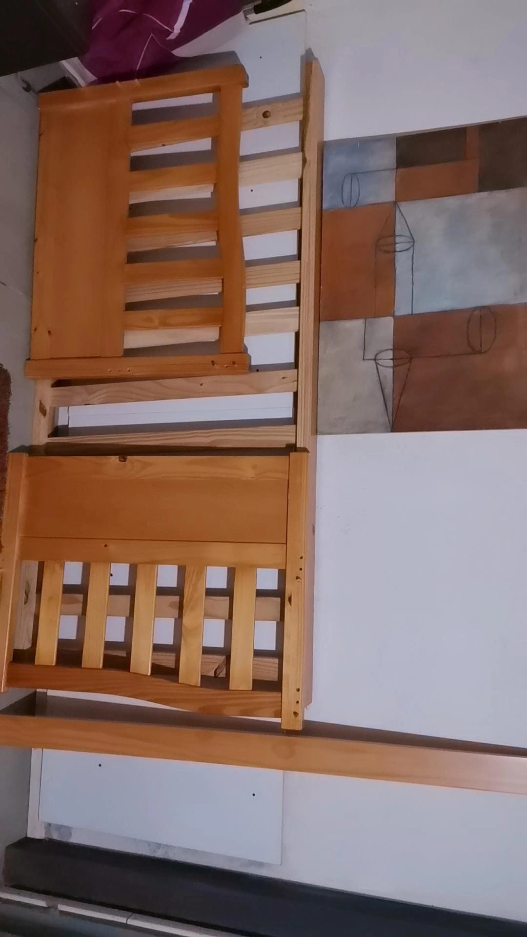 Cama de Una Plaza en Madera Maciza Lustrada - Imagen 3
